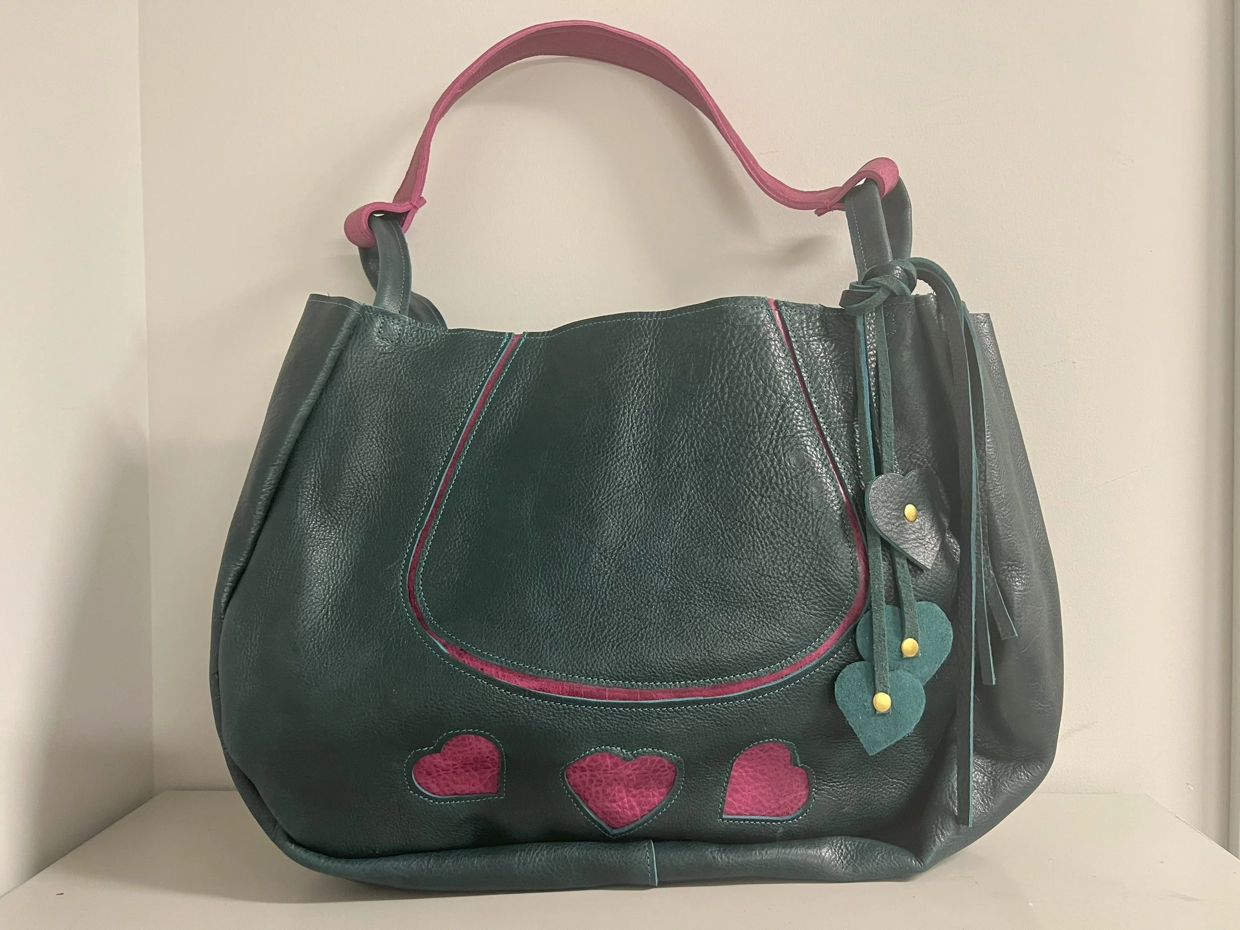 Green-pink hearts.jpg