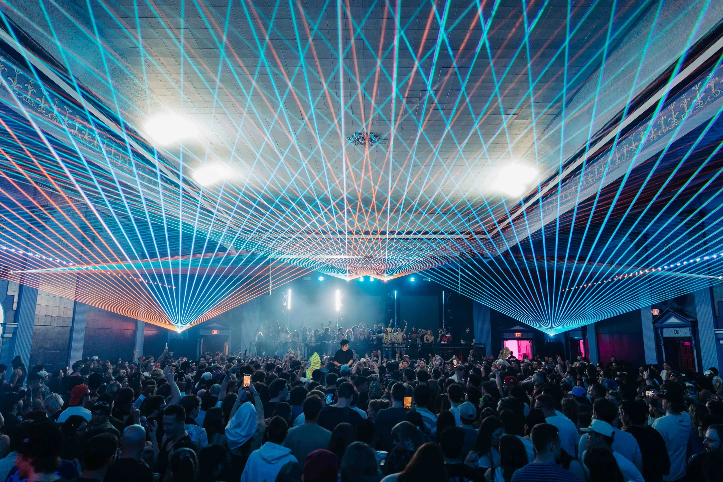 Live Music Photography - 2026 Travel Dates