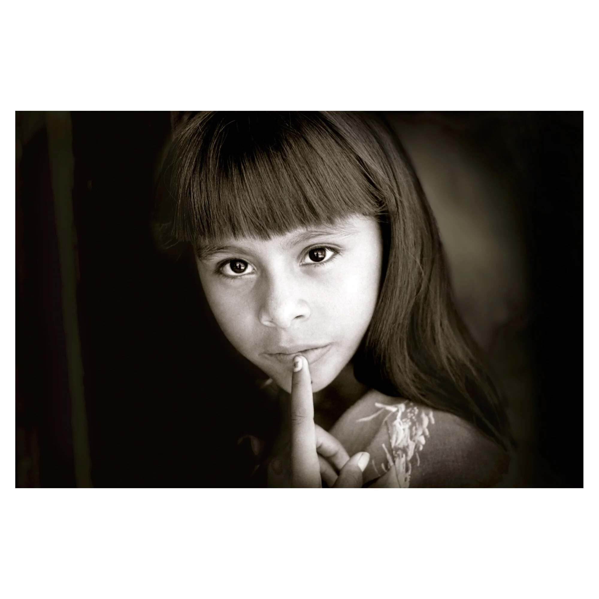 0011_007_mexican girl port_vlook_1.jpg