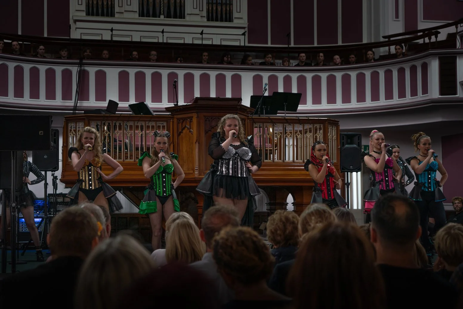 Jersey Sings - Six the Musical and Aimie Atkinson 