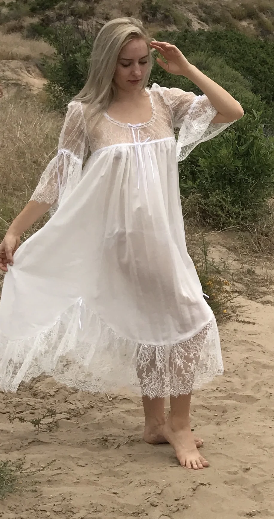 LACE DREAMS GOWN                                       SBD-505-C