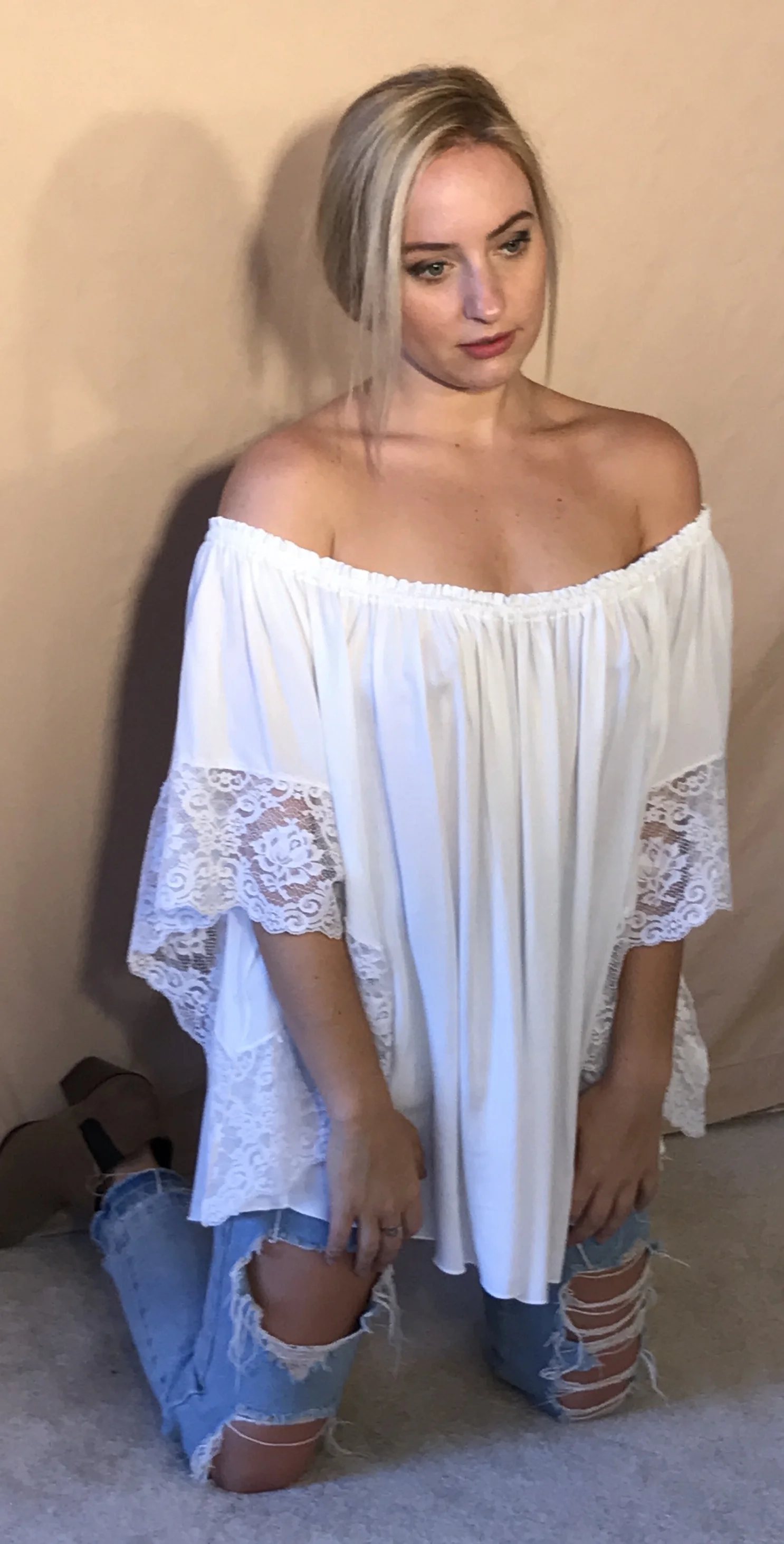 GYPSY TOP WITH ANGEL SLEEVE                   SBJ-301-R