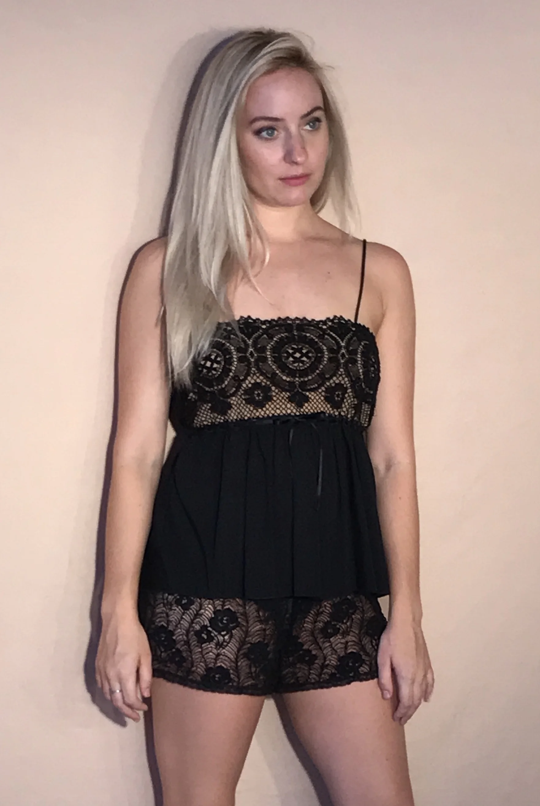 LACE SHORTS                                                   SBB-701-CR BK