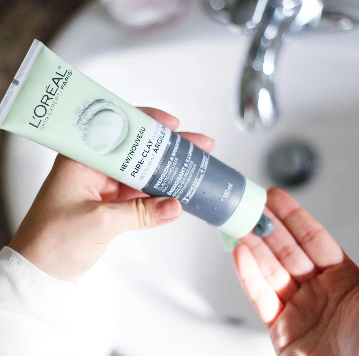 Energizing&BrighteningCleanser.jpeg