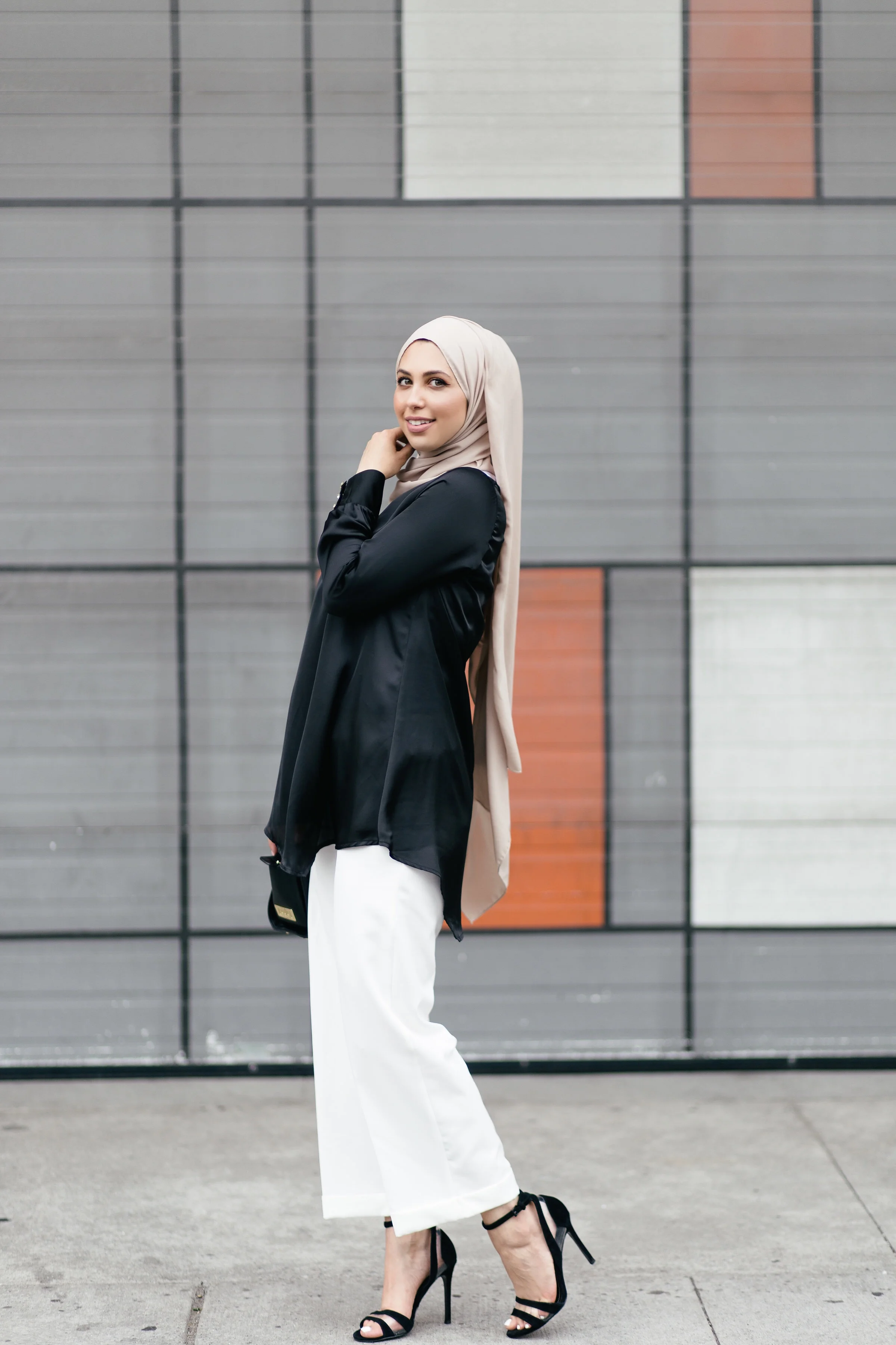 Black and white outfit.jpg