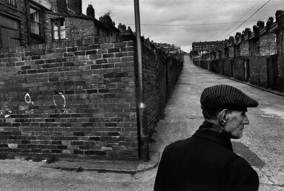 London, 1976.