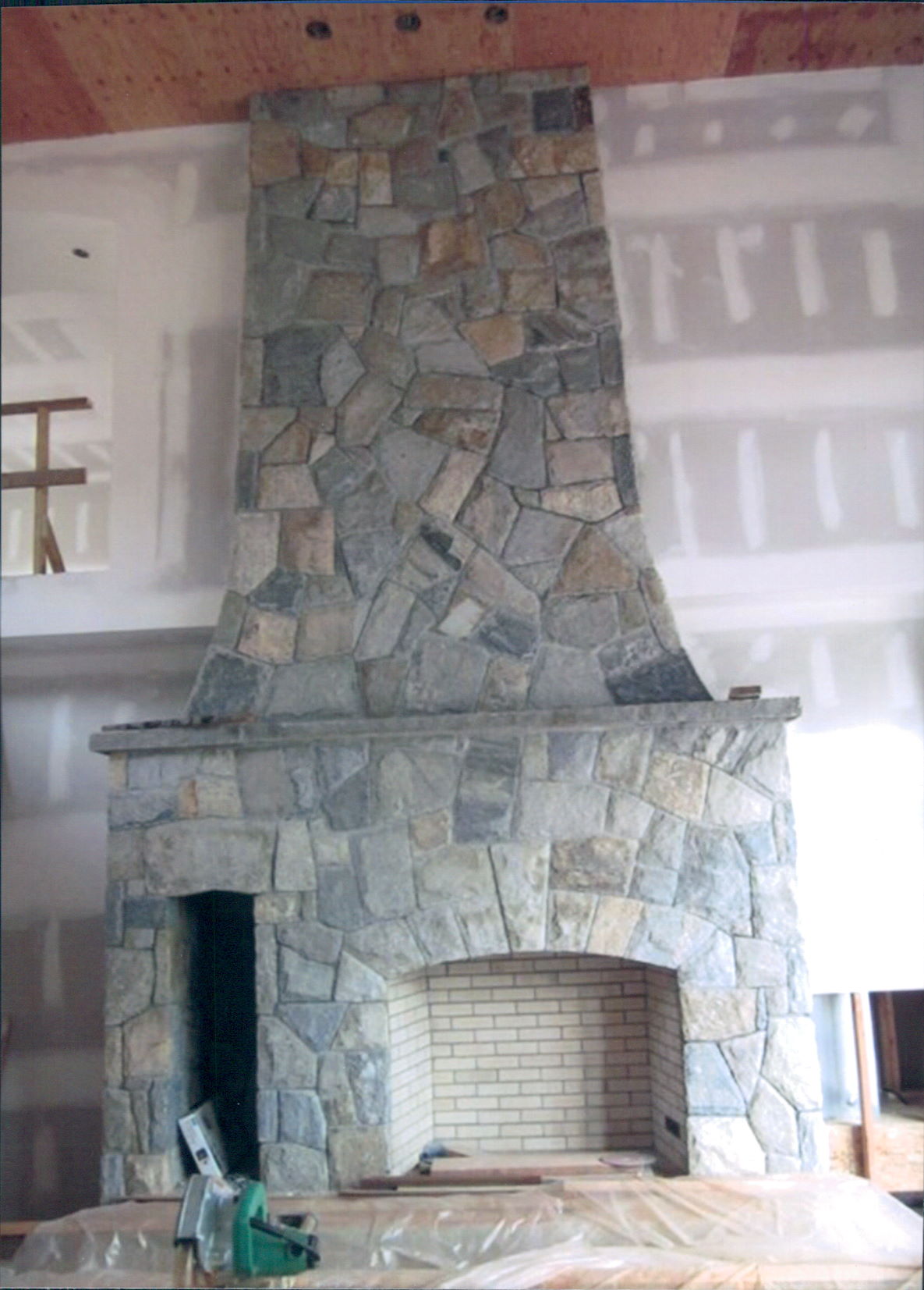 Fireplaces_00007A.jpg