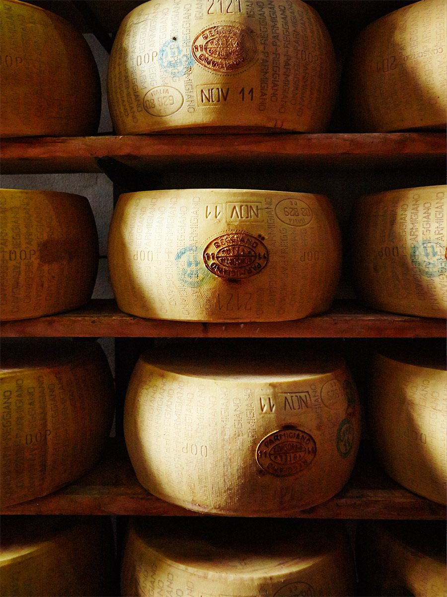 ITALY_ParmigianoReggiano_06.jpg