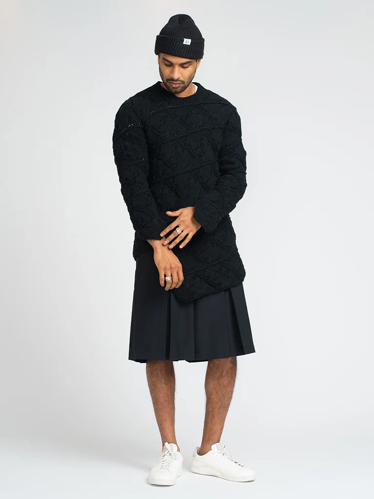 GENTRY-NYC-CDG-BLACK-PLEATED-SHORT-1-6483.jpg