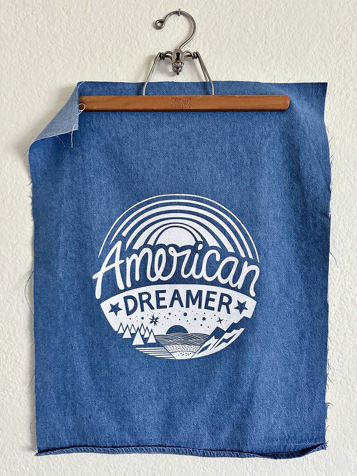 A-dreamer-blue-1.png