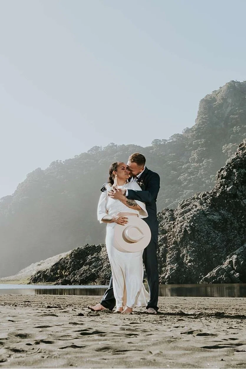 Moapa &amp; Jacob's Elopement Wedding | Karekare Falls | Auckland 
