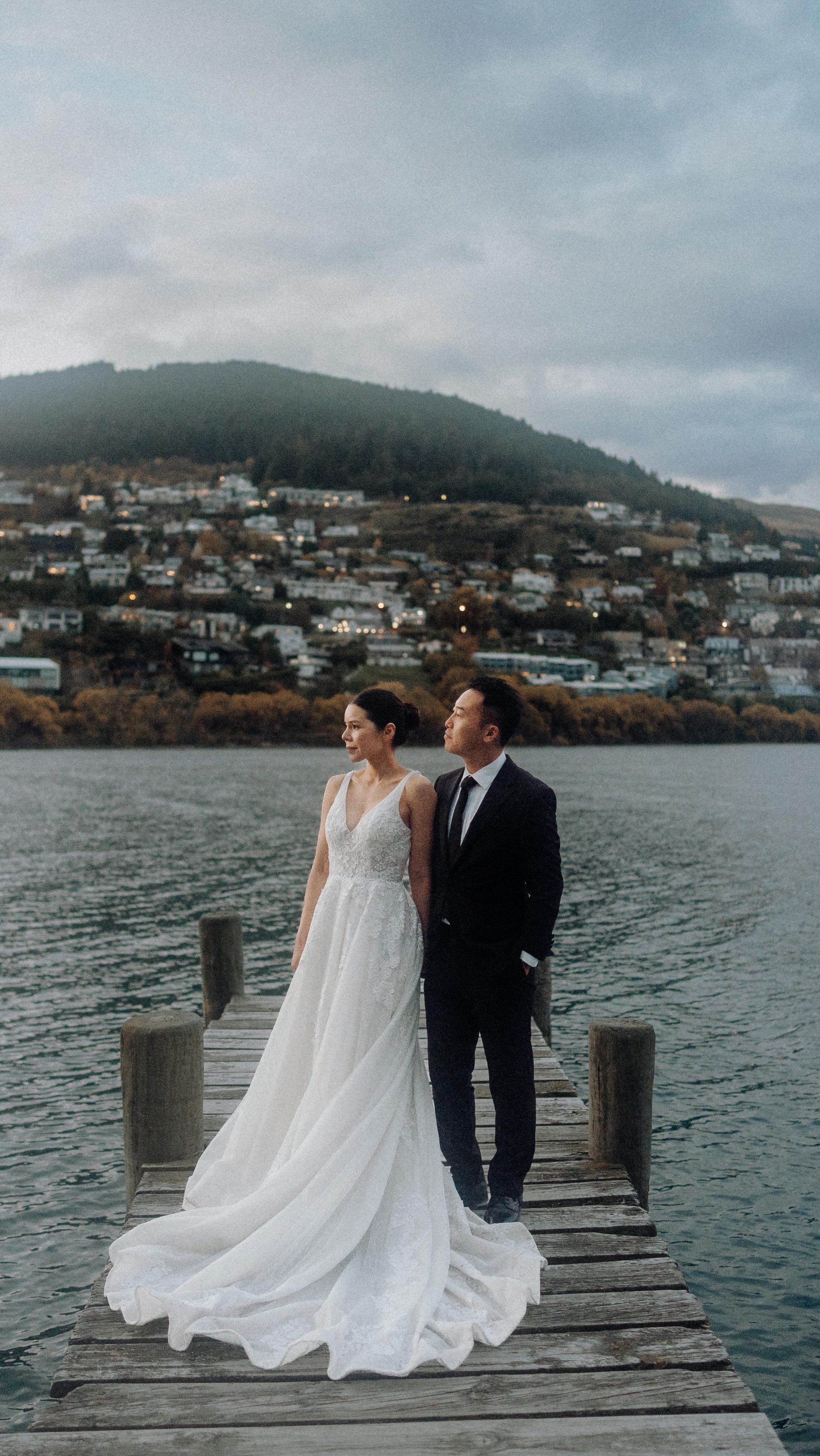 We love any excuse to travel and feel so honored when couples ask us to capture their love, near or far. Queenstown, you have our hearts! ❤️ Johnny & Praew, you two are amazing! Your day was nothing short of awesome, fun, and filled with so much