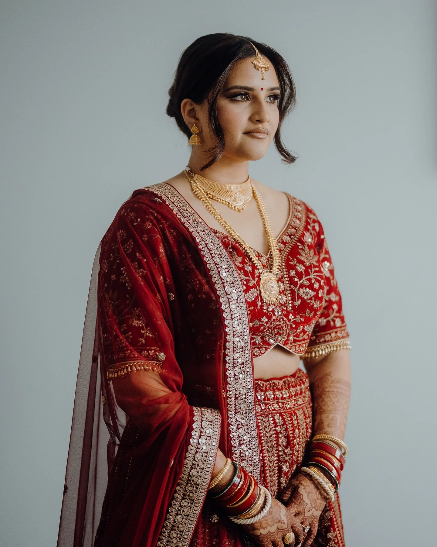Saloni ❤️
www.koukiphotographynz.com
Photo & Video | @koukiweddingsnz
Wedding venue | @puketutuislandestate
DJ | @djkaz_nz
Celebrant & MC | @knottedbyniki
Photobooth | @instaboothnz
Mandap | @mandap0800
Decos & Catering | @omevents01
M