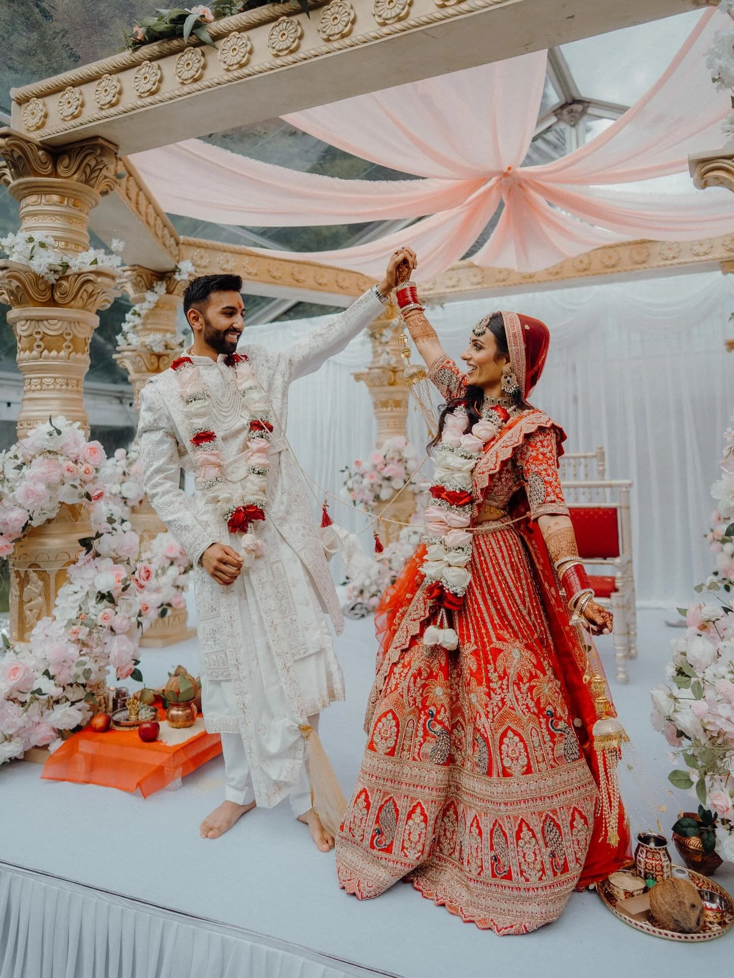 Viraj &amp; Muskan 🤍 | Gujarati Indian Wedding in Auckland. Five explosive pre wedding events and one unforgettable celebration with these two absolute gems.

From the very first day I knew this was going to be special. I had such a great time hangi