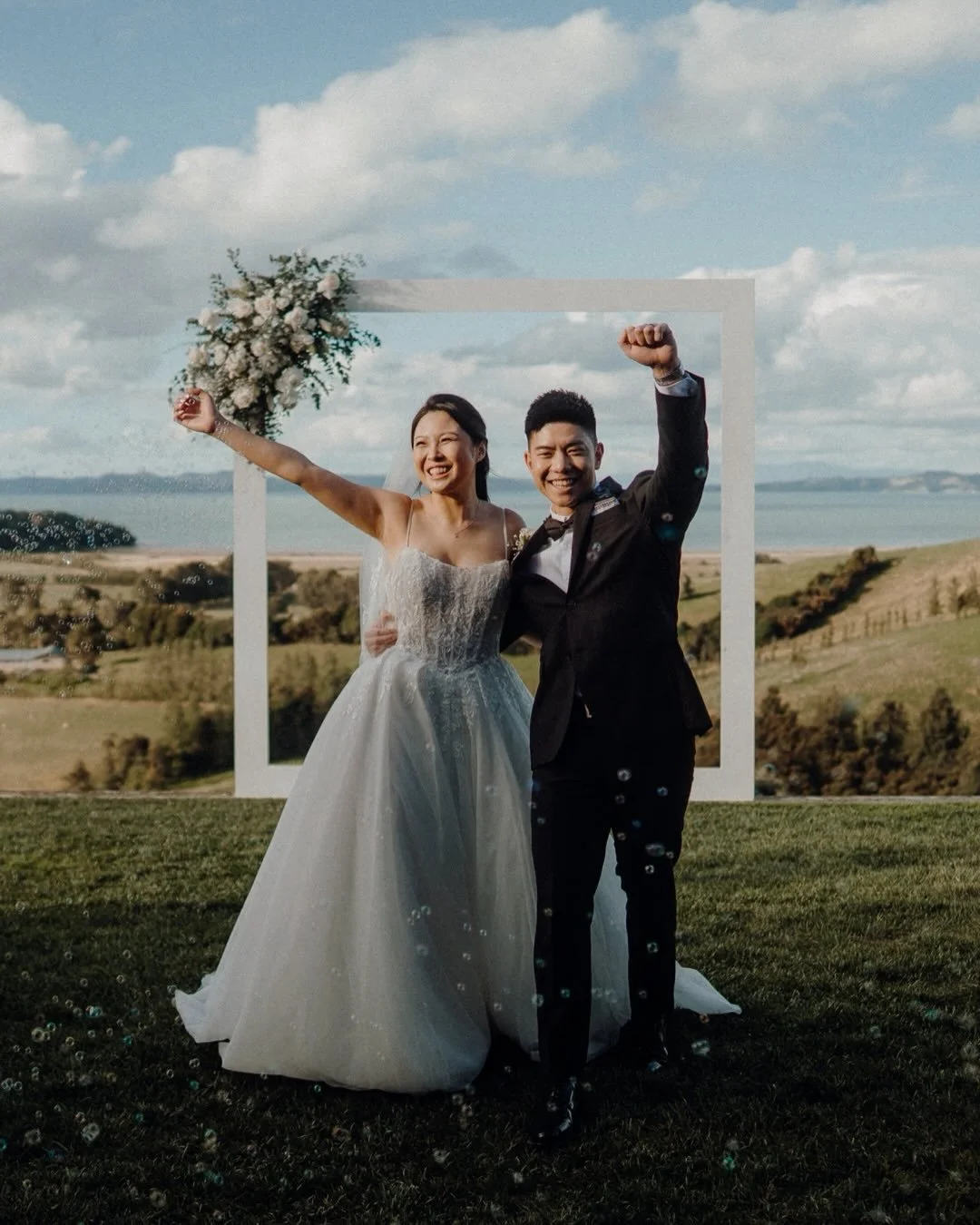 Had the absolute pleasure of capturing this beautiful weekday wedding 🤍  Massive congratulations to Alan &amp; Shaleena, who celebrated their intimate family ceremony at the stunning Kauri Bay in East Auckland, overlooking the breathtaking lookout o