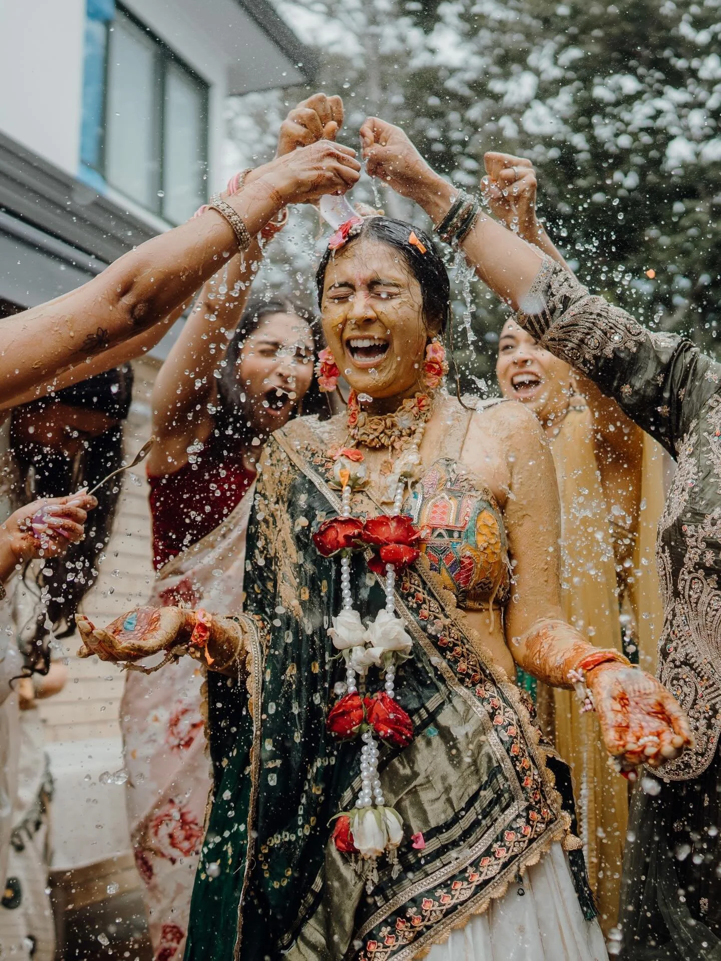 Here&rsquo;s a few moments from Arti&rsquo;s Pithi celebrations at home 💛✨

While I&rsquo;m deep inside the admin cave editing away, I honestly couldn&rsquo;t resist sharing some epic moments from this day. The energy, laughter, chaos and love was j