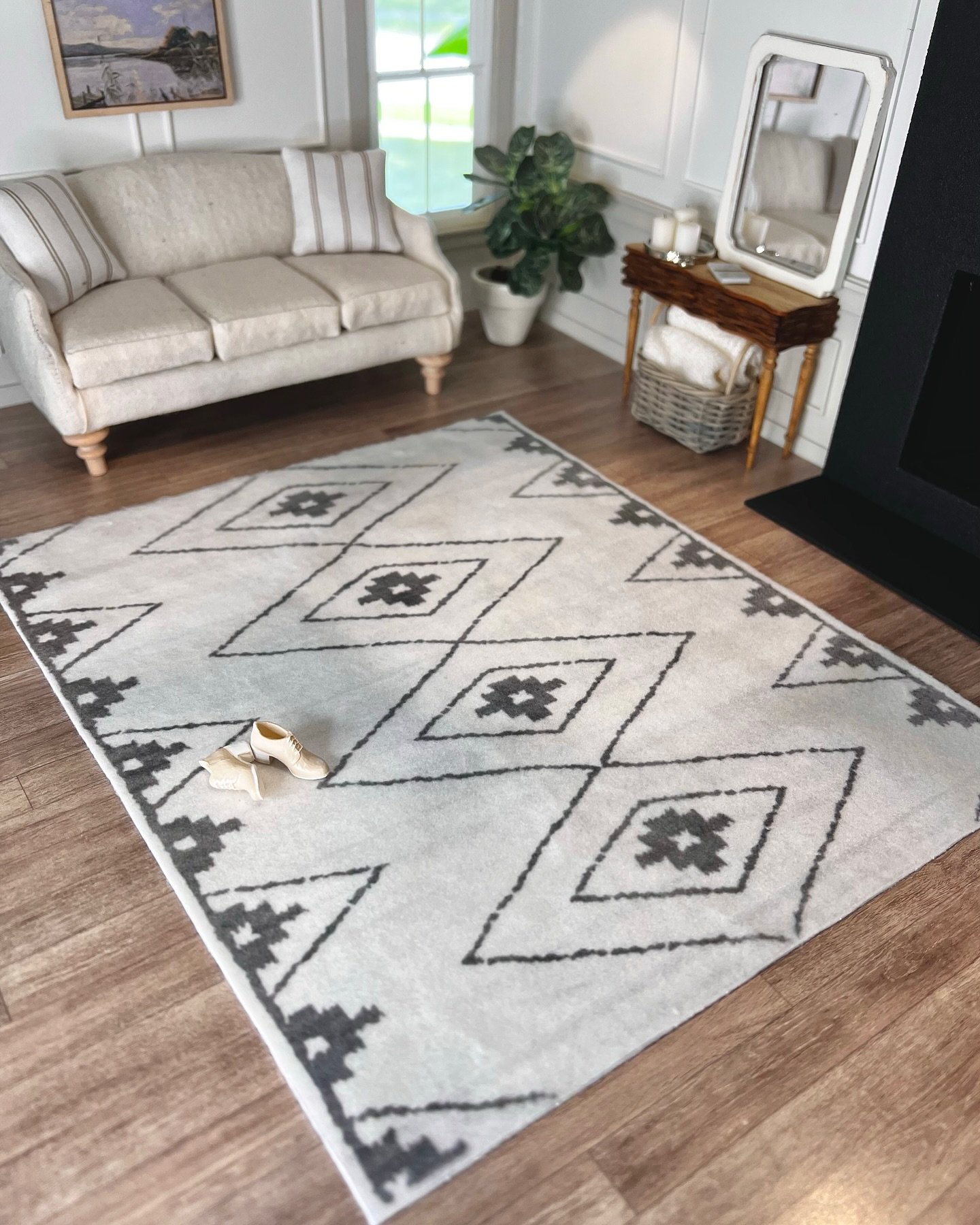 We&rsquo;ve got new rugs in stock! This extra soft Scandi Fabric Rug is available in four sizes from our Etsy shop. And for a limited time, all of the rugs in our shop are on sale! ✨⭐️⚡️
