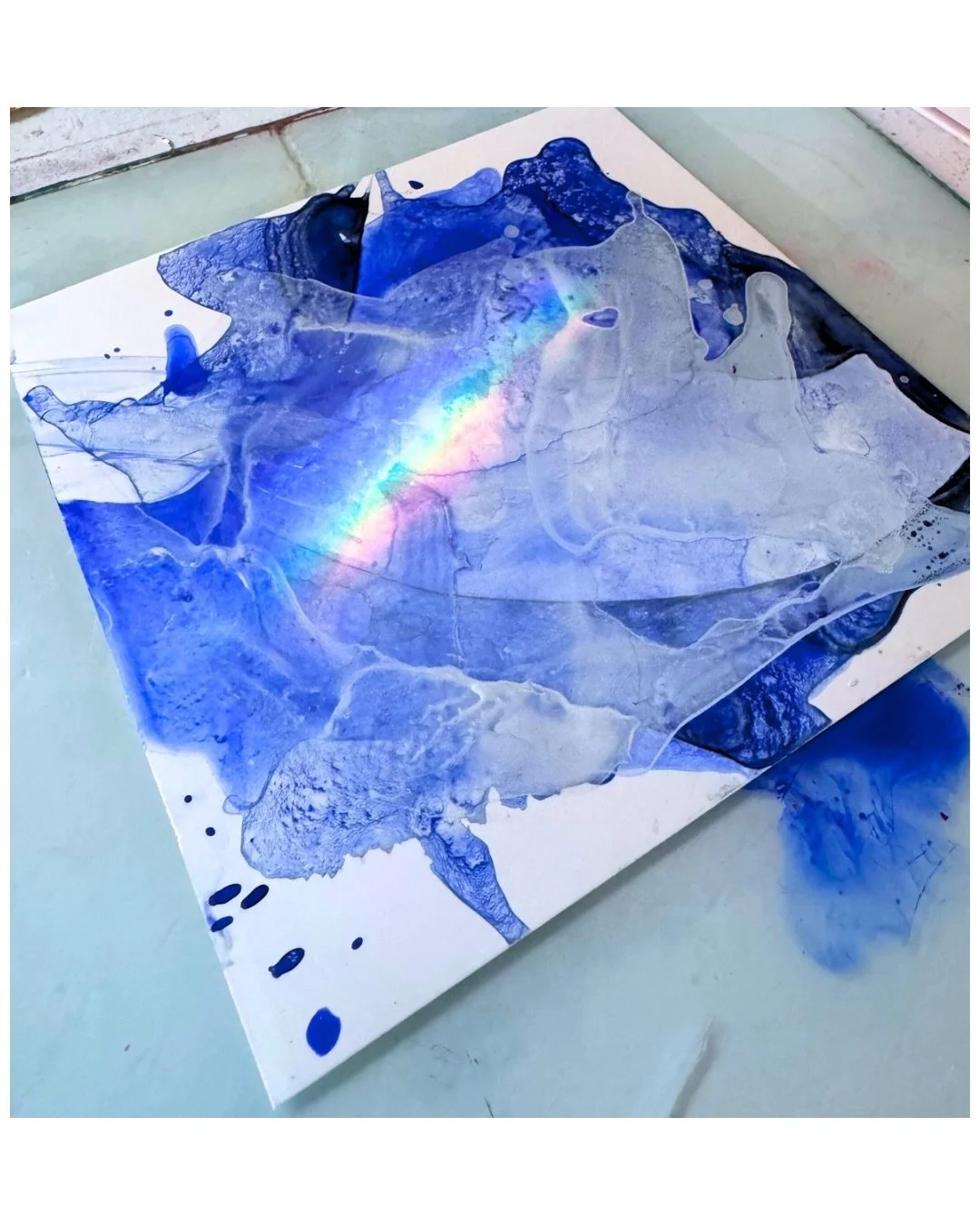 Another layer of paint on this one today while waiting for my #CSFleak specialist Dr. online&hellip;I was super nervous and it helped to move some paint to ground myself. As it dried, a prism was shining bright on my painting. 🌈✨

#csfleaker #healin