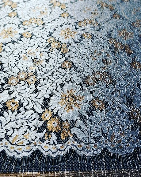 KAIN BRUKAT SEMI PERANCIS // 150 CM // 93,333 PER METER