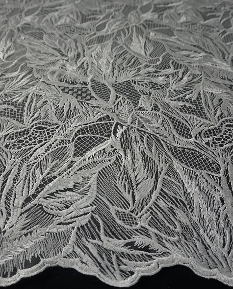 HAUTE COUTURE CM 024 // RP 200,000 PER METER