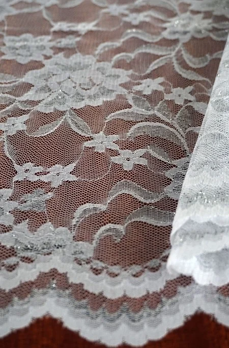 KAIN BROKAT 21067 // 150CM // RP. 30,000/M