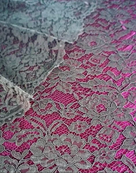 KAIN BROKAT 1831 // RP. 60,000/M