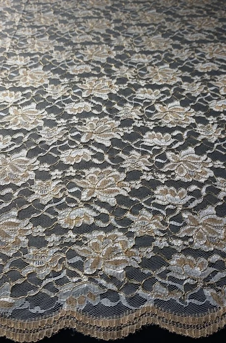 BRUKAT PRANCIS 4516// 135 CM // RP. 60,000/M