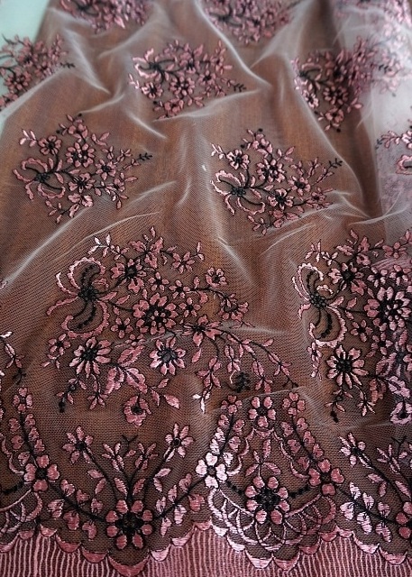 SP BORDER OUTLINE 001 // 130 CM // RP. 100,000/M