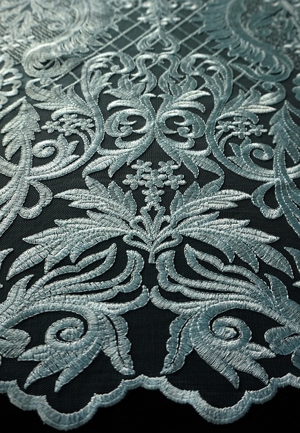 BRUKAT OFFWHITE BRIDAL CM 004 // 130 CM // RP. 190,000/M