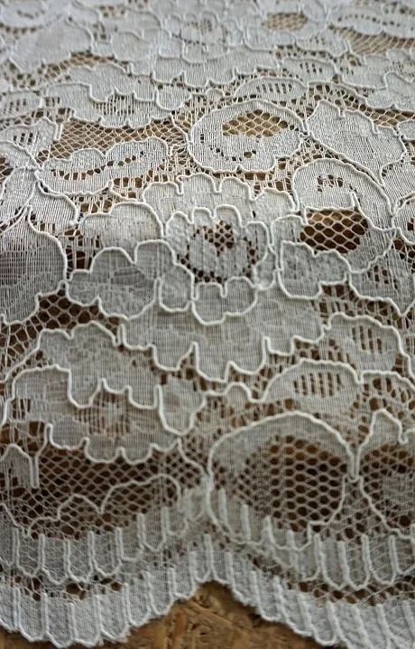 BRUKAT CORNELLY 3212 B CORD // 135 CM // RP. 60,000/M