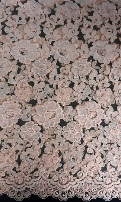 BRUKAT PRADA SP 066 // 130 CM // RP. 125,000/M