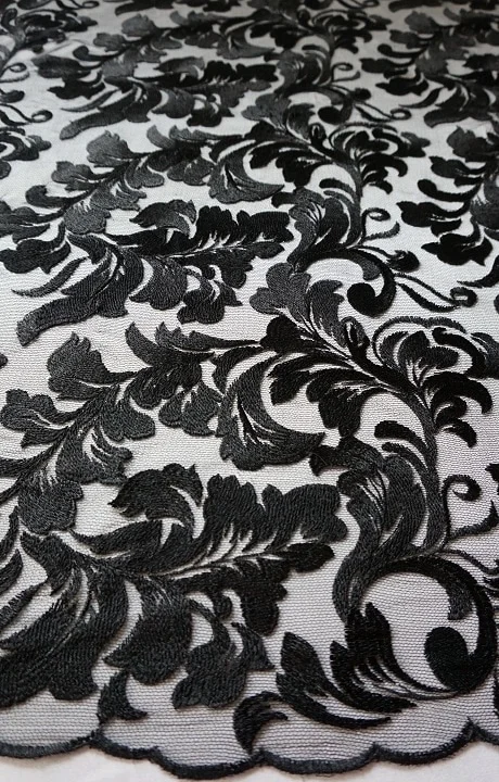 BRUKAT PRADA SP 102 // 130 CM // RP. 150,000/M