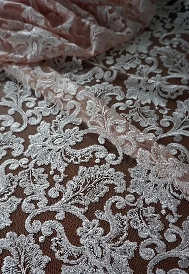  BRUKAT PRADA SP 147 // 130 CM // RP. 145,000/M