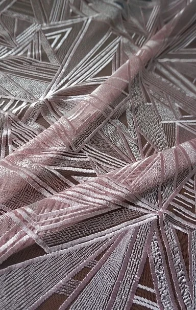 BRUKAT PRADA CM 050 // 130 CM // RP. 220,000/M