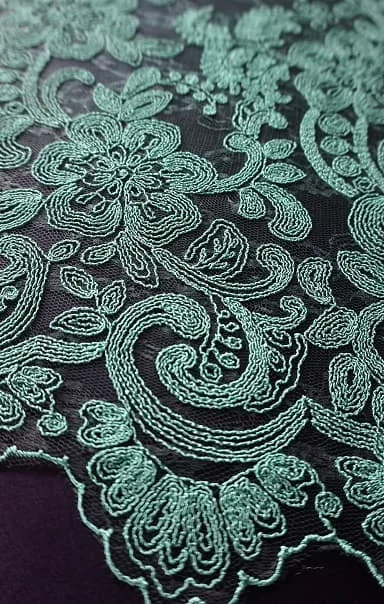 BROKAT CHANTILLY 005 // 130 CM // RP. 150,000/M