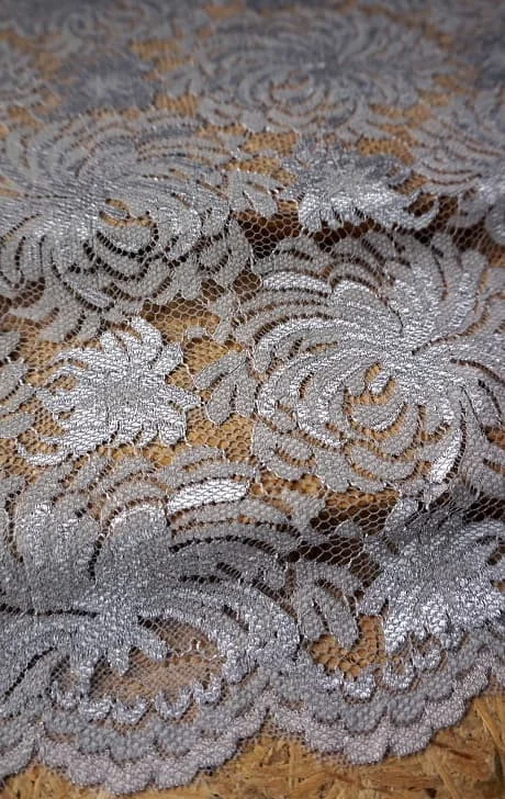 BROKAT CORDNELLY 2110 // 130 CM // RP. 145,000