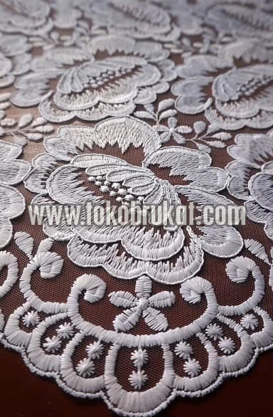  SP CORNELLY ALLOVER 013 // 130 CM // RP. 180,000/M