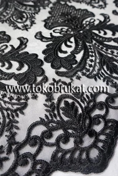 prada brocade.jpg