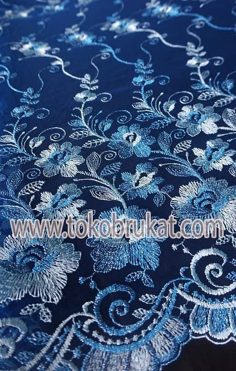 BRUKAT PRANCIS TWOTONE METALIC  // 130 CM // RP. 48,000/M