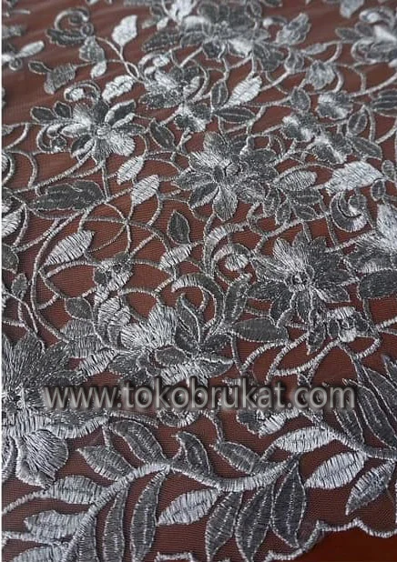 HAUTE COUTURE CM 064 // 130 CM // RP. 153.000/M