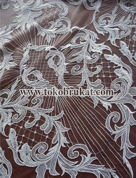 BROKAT BRIDAL CM 078 // 130 CM // RP. 200,000/M