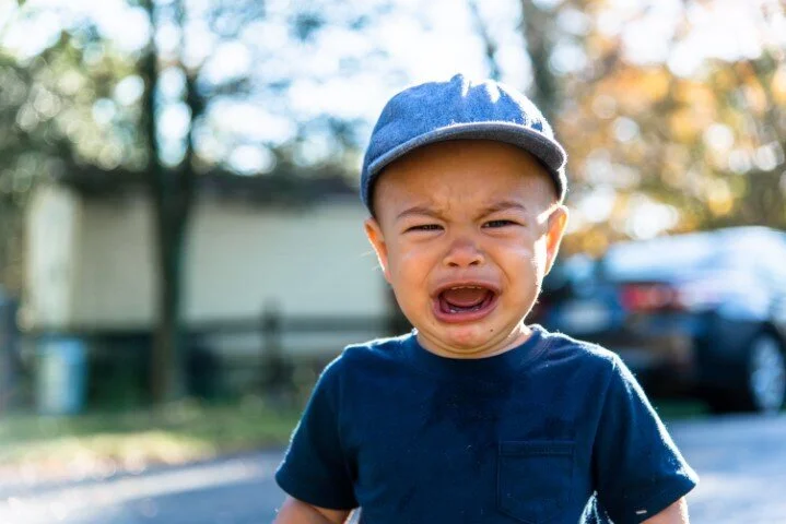 crying-baby-boy-DJ89SN4+(Small).jpeg
