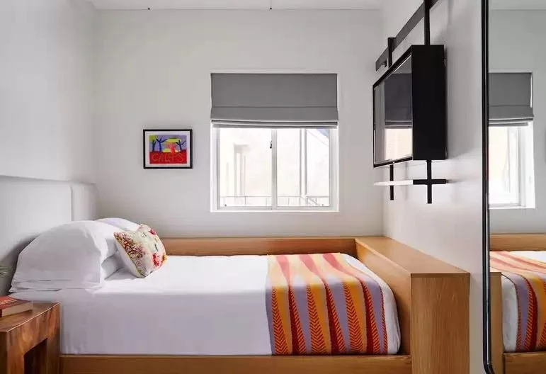 bedroom 3.JPG
