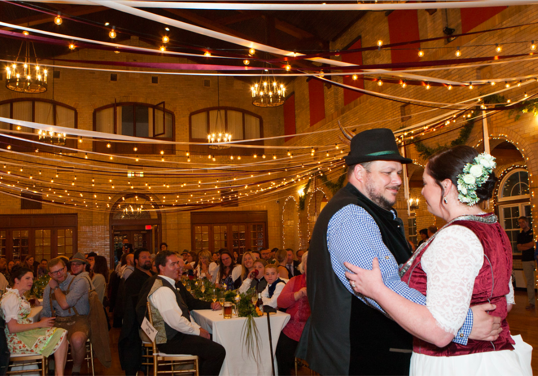 DC Wedding // First dance St. Francis Hall