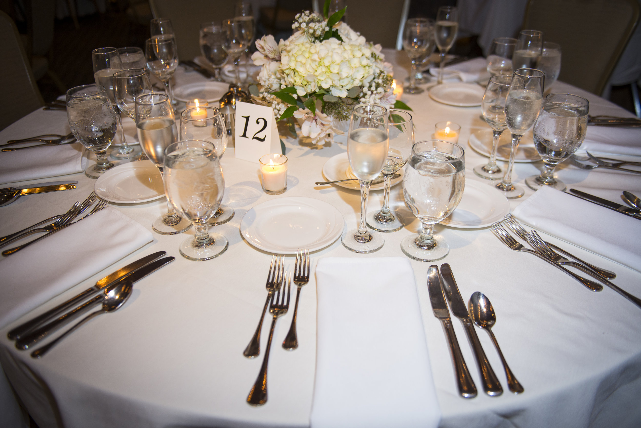 Winter wedding reception table setting // The Miner Details weddings