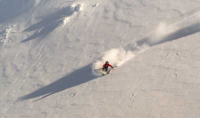 Pete catching the last light, a short tour from Narvikfjellet. Photo: Sophie Stevens