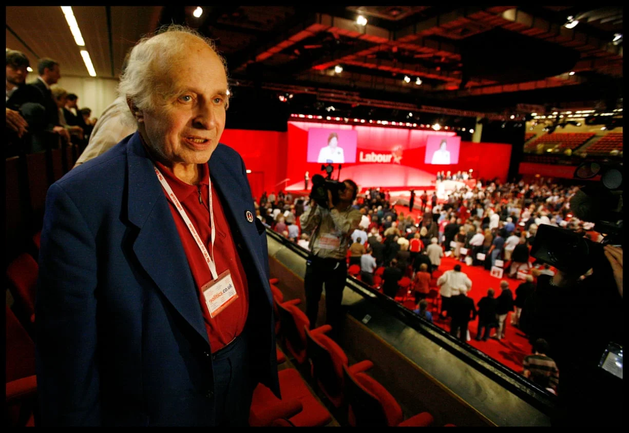 Tributes for Walter Wolfgang