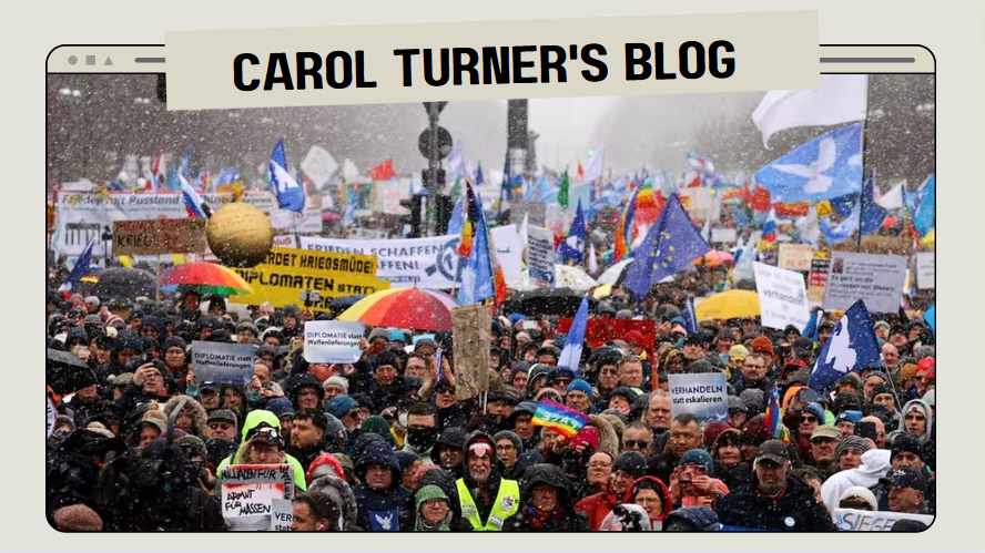 Ukraine: Voices for peace are raised across Europe