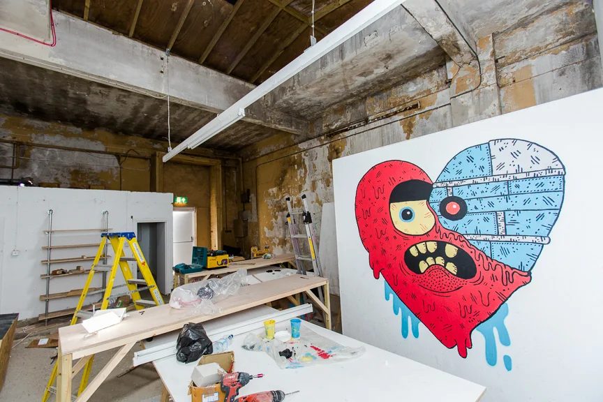 CONVERSE - ROBOT HEART MURAL