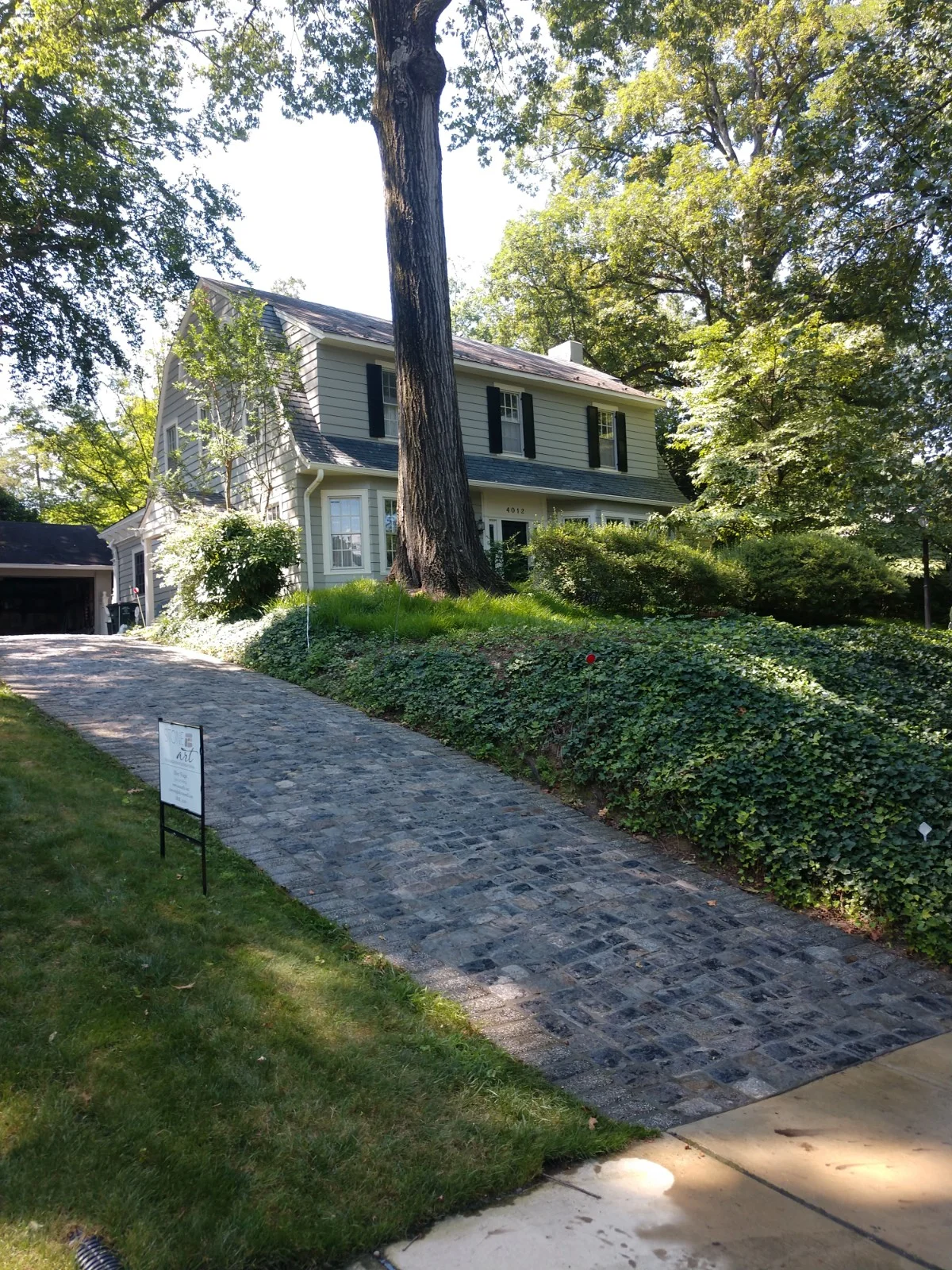 driveway.jpg